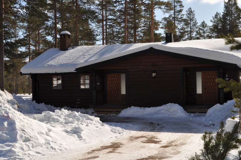 En bild på stuga 447, Bäverstigen 10:1 (vänster)