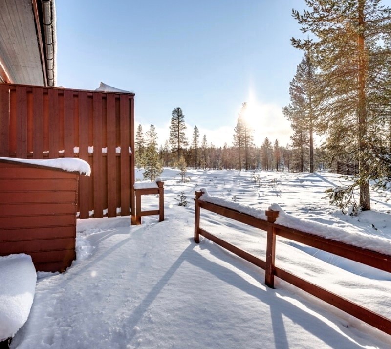 utsikit från altan (skottas ej på vintern)