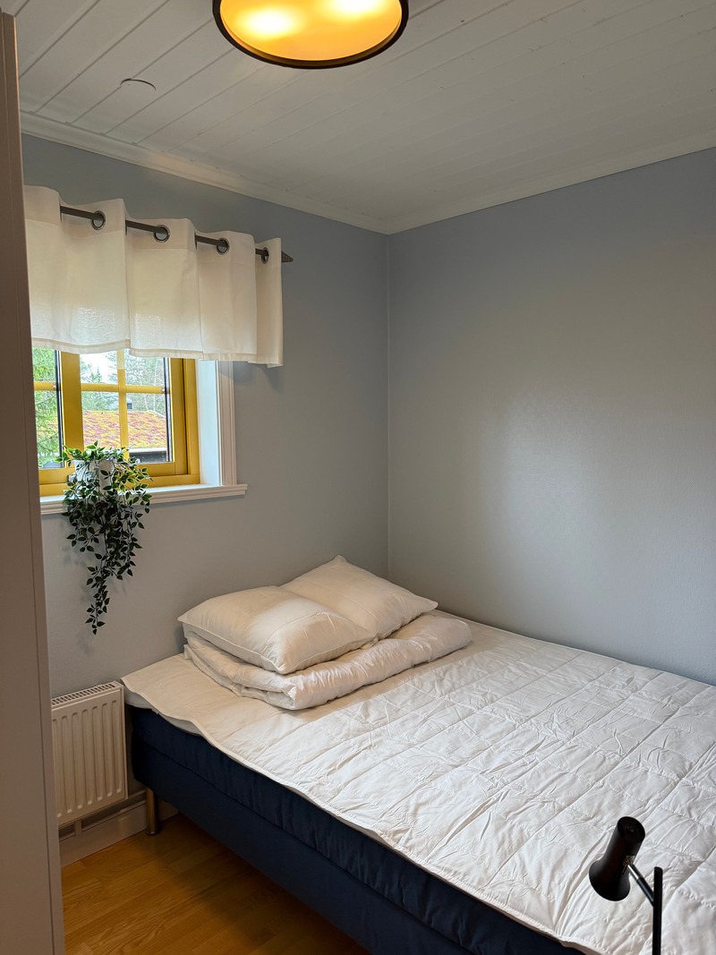 Sovrum 2 med en 140-säng
