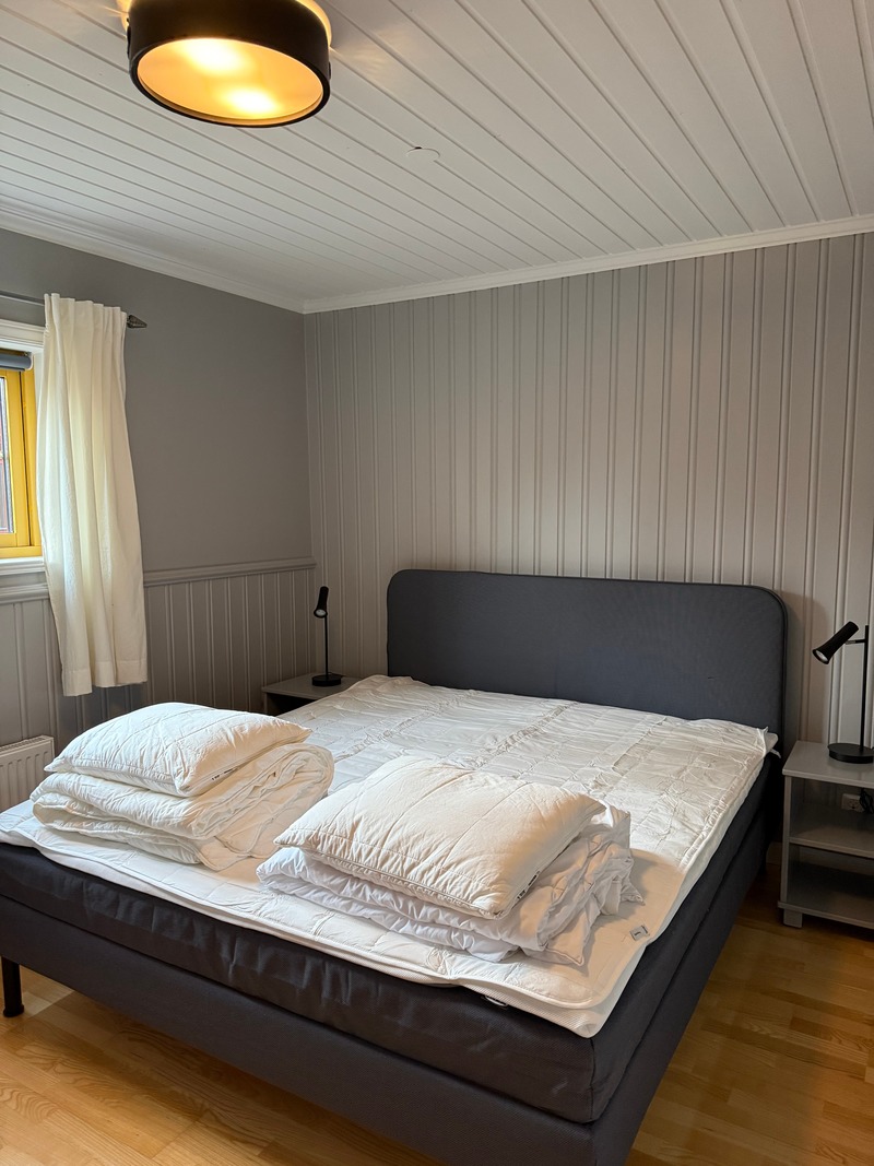 Sovrum 4 med 180-säng